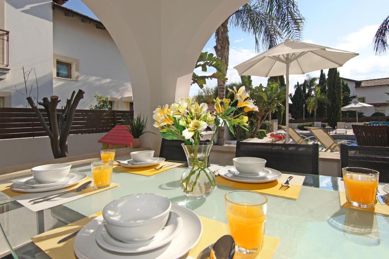 Villa Regina Ayia Napa Ngoại thất bức ảnh